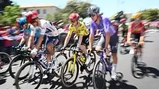 Jhonatan Narváez se lleva el esprint de Cosenza y Ciccone se viste de rosa
