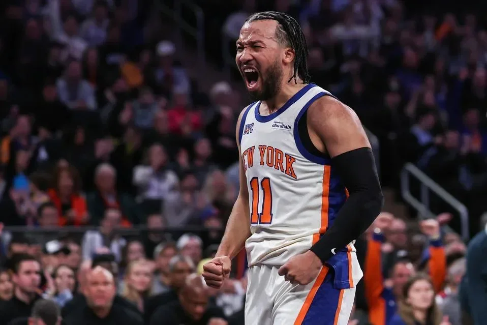 San Antonio Spurs v New York Knicks